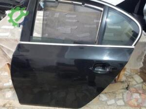 Bmw 5,20 E60 Sol Arka Kapı Kelebek Cam Hatasız Orjinal Çıkma