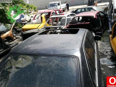 BMW 5 Serisi Tavan Çıtası çıkma parça