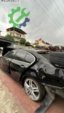 BMW 5 Serisi Sağ Ön Far çıkma parça