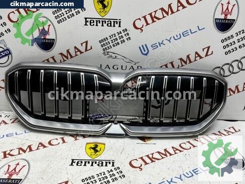 BMW 5 Serisi Ön Panjur çıkma parça