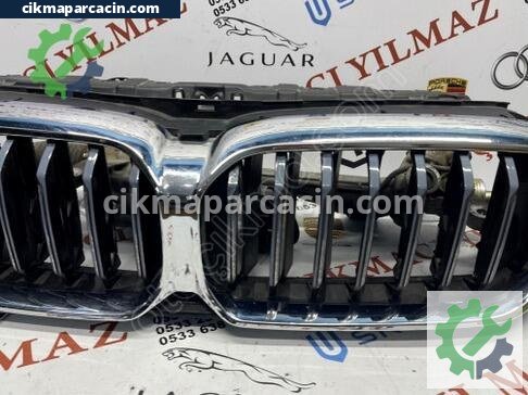 BMW 5 Serisi Ön Panjur çıkma parça