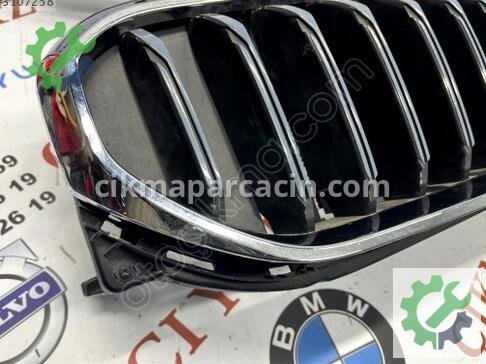 BMW 5 Serisi Ön Panjur 5SERISI çıkma parça
