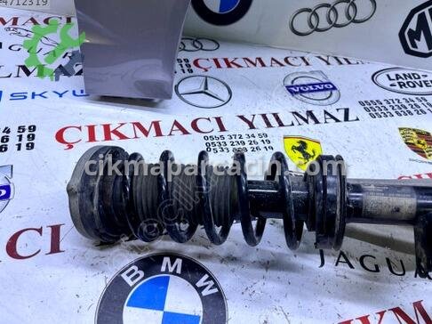 BMW 5 Serisi Sağ Ön Amortisör 686659205 çıkma parça