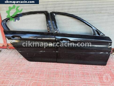 BMW 5 Serisi Sağ Ön Kapı çıkma parça