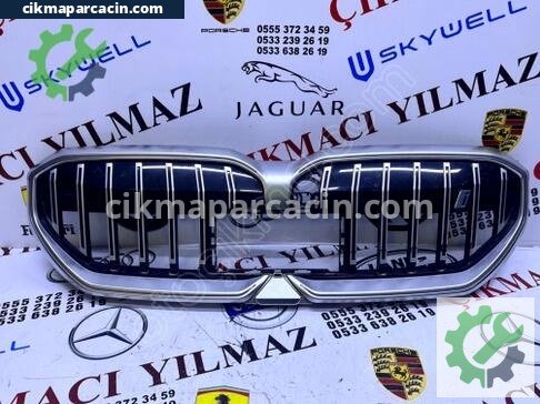 BMW 5 Serisi Ön Panjur çıkma parça