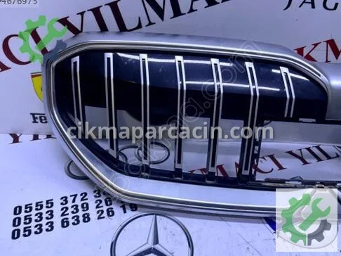 BMW 5 Serisi Ön Panjur 511318517811 çıkma parça