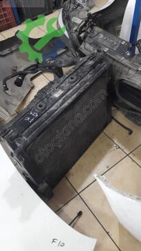 BMW 5 Serisi Radyatör çıkma parça