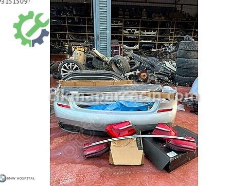 BMW 7 Serisi Çamurluk çıkma parça