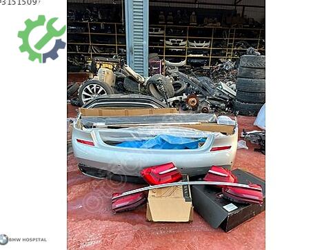BMW 7 Serisi Çamurluk çıkma parça