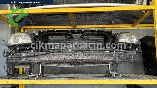 BMW 7 Serisi Sağ Ön Far çıkma parça