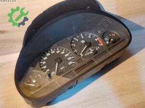 BMW 3 Serisi 1998-2005 Km Saati Çıkma
