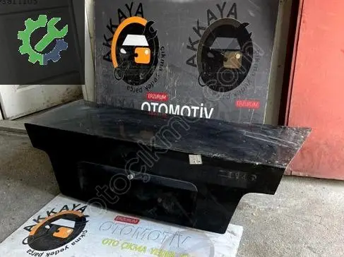 BMW 3 Serisi Bagaj Kapağı çıkma parça