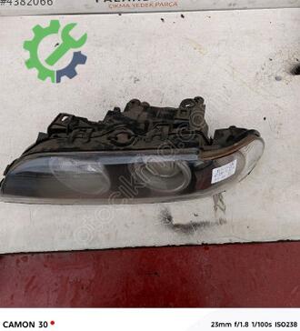 BMW 3 Serisi Far çıkma parça