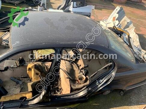 BMW 3 Serisi Arka Cam çıkma parça