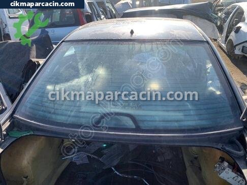 BMW 5 Serisi Bagaj Camı çıkma parça
