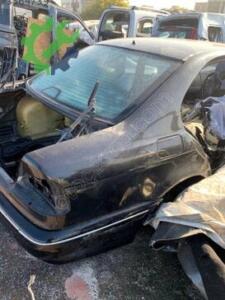 BMW E39 SAĞ ARKA ÇAMURLUK ORJİNAL ÇIKMA