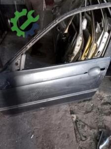 BMW 5 Serisi (E39) Orijinal Çıkma Sol Ön Kapı