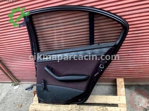BMW 3 Serisi Kapı Döşemesi çıkma parça