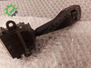 BMW 3 Serisi (E46) 2000-2006 Silecek Kolu Çıkma