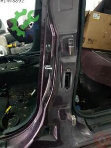 Bmw E46 Sol Arka Kapı Menteşesi Hatasız Orjinal Çıkma