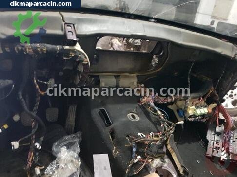 BMW 3 Serisi Torpido Tesisatı çıkma parça