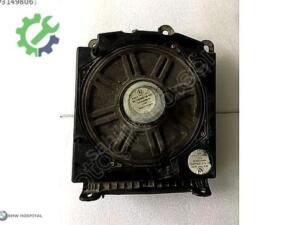 BMW E60-E61 KOLTUK ALTI SUBWOOFER SOL ( ORJİNAL )