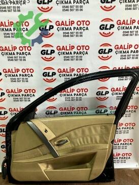 BMW 5 Serisi Sağ Ön Kapı Camı çıkma parça