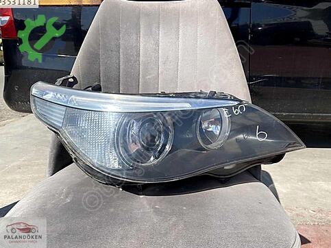 BMW 5 Serisi Sağ Ön Far çıkma parça