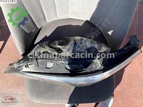 BMW 5 Serisi Sağ Ön Far çıkma parça