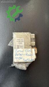 BMW E65 ANTEN RADYO SİNYAL AMPLİKATÖRÜ