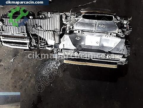 BMW X5 Kalorifer Kutusu çıkma parça