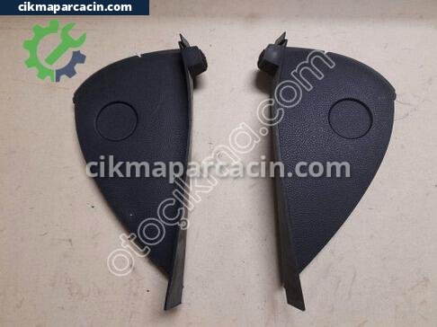 BMW 1 Serisi Torpido çıkma parça
