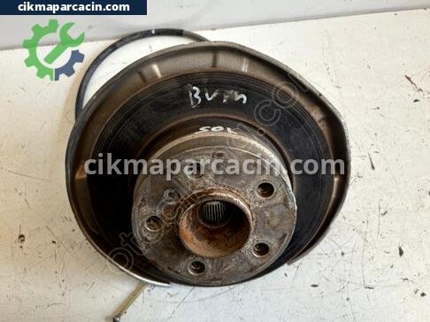 BMW 1 Serisi Taşıyıcı çıkma parça