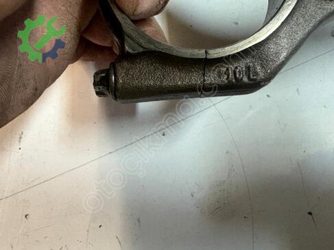 BMW 1 Serisi Piston Kolu çıkma parça