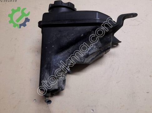 BMW 1 Serisi Yedek Su Deposu çıkma parça