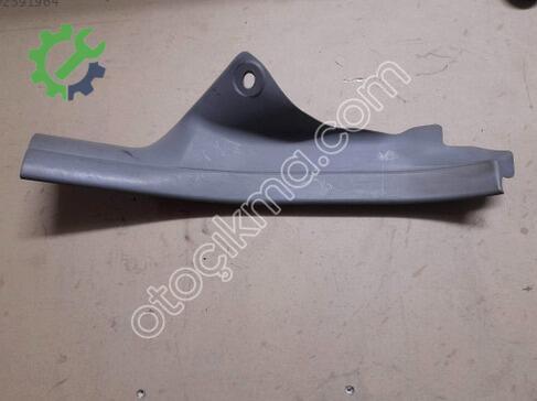 BMW 1 Serisi Bakalitler çıkma parça
