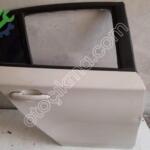 BMW E87 LCİ SAĞ ARKA KAPI HATASIZ