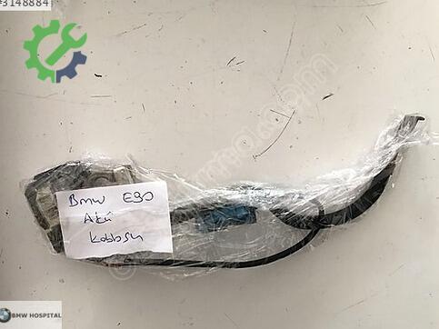 BMW 3 Serisi Akü çıkma parça