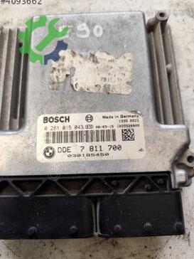BMW 3 Serisi Motor Beyni 7811700 çıkma parça