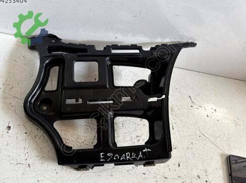 BMW 3 Serisi Tampon Braketi çıkma parça