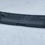 BMW E90 BAGAJ EŞİĞİ BAKALİTİ OEM 7059258