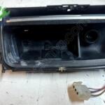 BMW E90 E87 KÜLLÜK ORTA KONSOLDAKİ