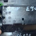 BMW E90 E87 KÜLLÜK ORTA KONSOLDAKİ