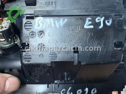 BMW 3 Serisi Orta Konsol çıkma parça