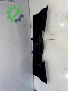 BMW E90 KLİMA FİLTRE KAPAĞI