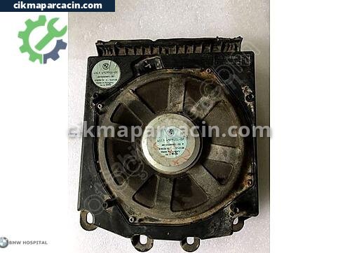 BMW 3 Serisi Subwoofer çıkma parça