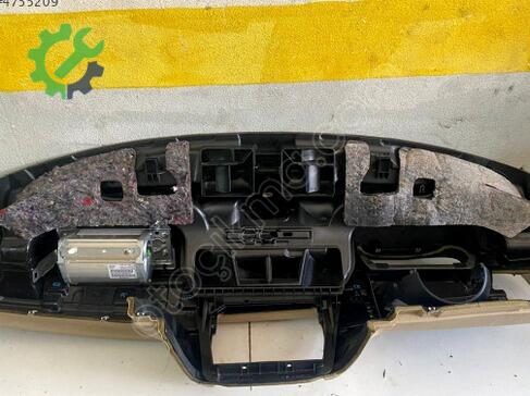 BMW 5 Serisi Torpido çıkma parça
