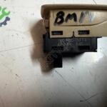 BMW E90 SAĞ ÖN CAM DÜĞMESİ