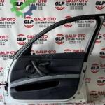 BMW E90 SAĞ ÖN KAPI ORJINAL ÇIKMA
