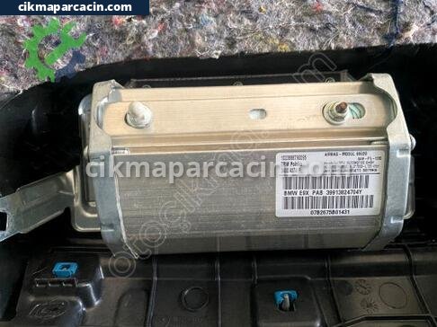 BMW 5 Serisi Torpido çıkma parça